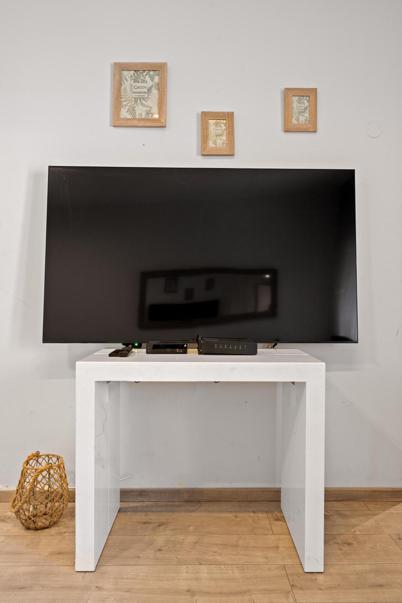 Kook Isrentals - Aparthotels In City Center Иерусалим Экстерьер фото